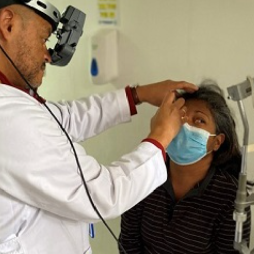 Yasmira Briceño recuperó la visión y su proyecto de vida gracias al servicio de oftalmología del Hospital Simón Bolívar​​